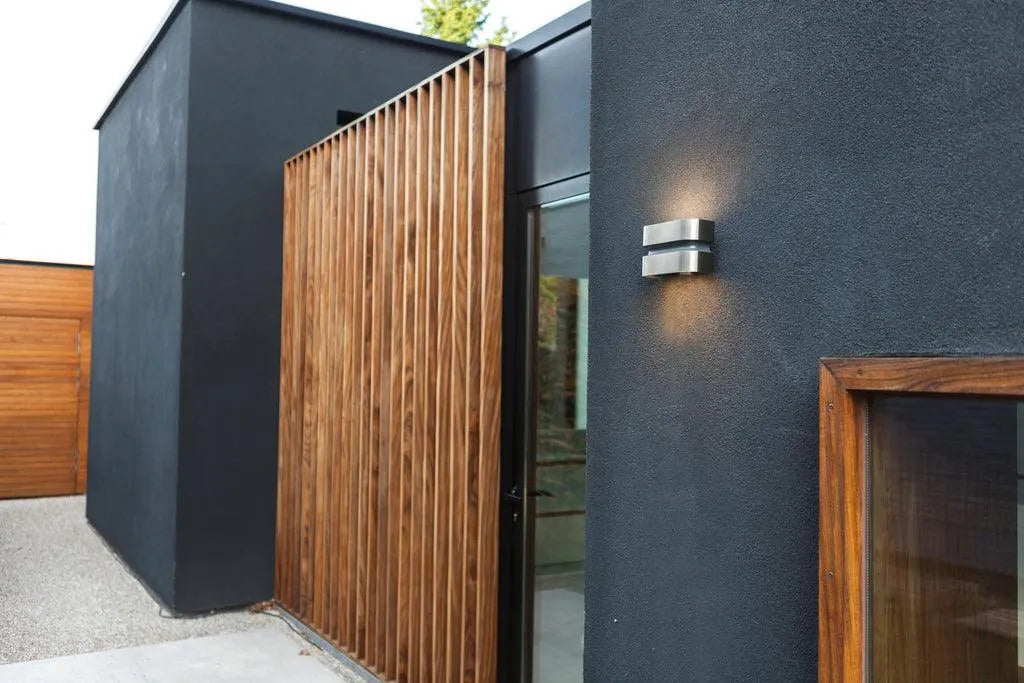 Buitenlamp zilver Wandlamp modern design zilver lutec