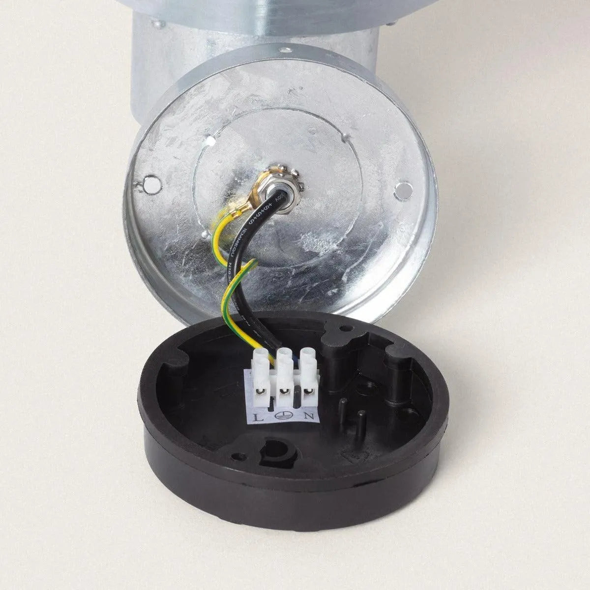 Buitenlamp gegalvaniseerd wandlamp voordeur 'Blokhuis' down downlighter E27 fitting IP54 - FOIR