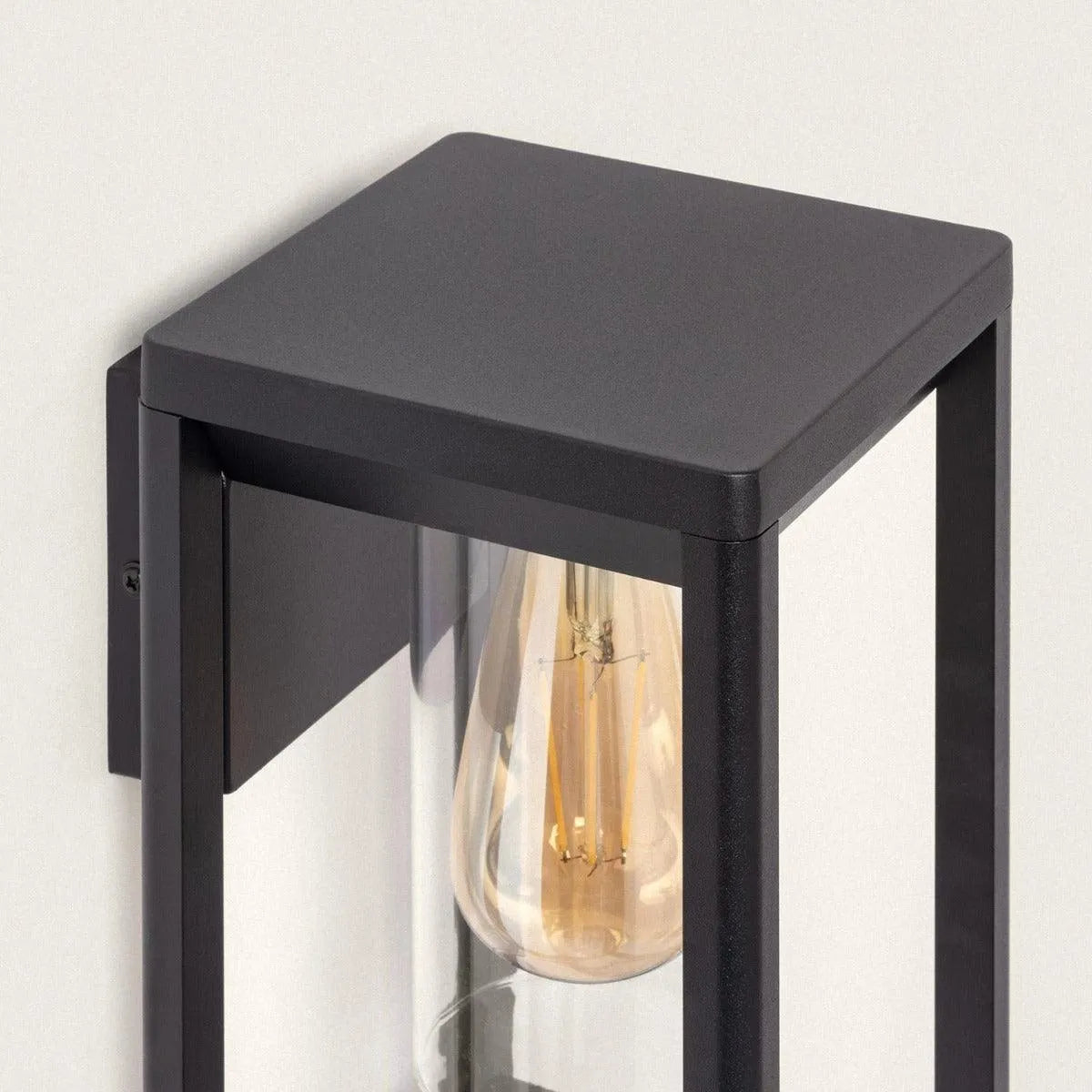 Buitenlamp zwart metaal E27 fitting 'Sagar' geschikt voor Hue IP44 - FOIR