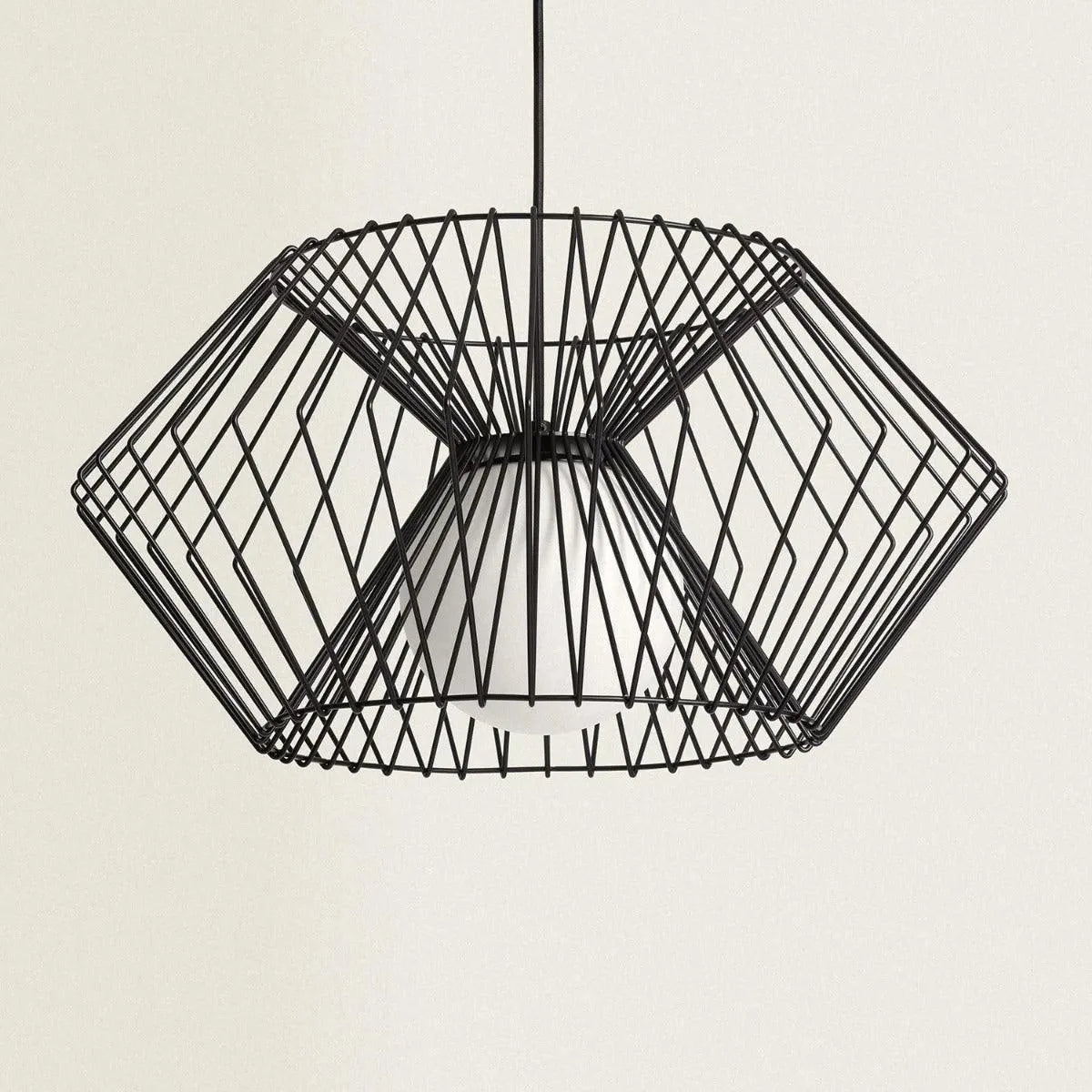 Kooi hanglamp met opaalglas e27 fitting rond