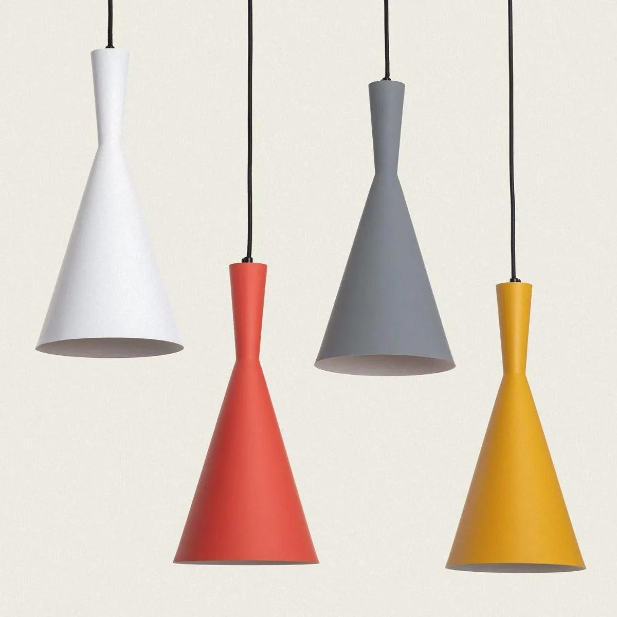 hanglamp voor boven de eettafel breed met verschillende kleuren kappen