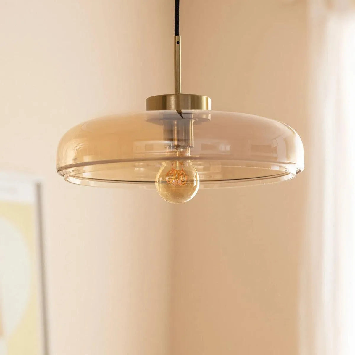 Hanglamp amberglazen kap e27 fitting rond goud