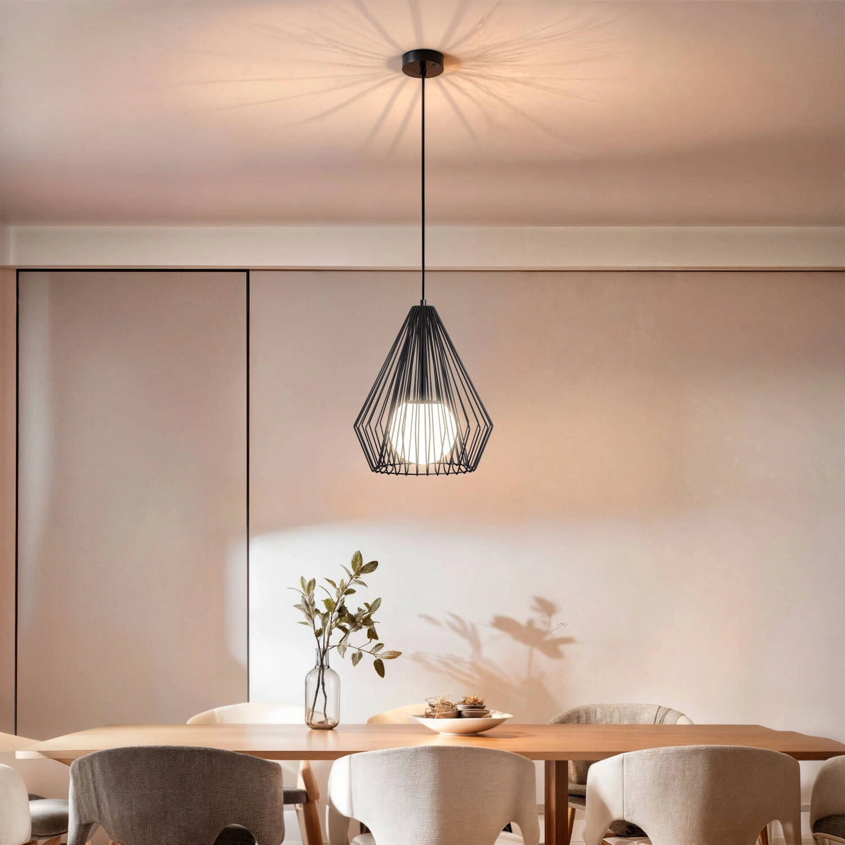 Hanglamp metaal en opaalglas E27 fitting 'Kommora' 31 cm