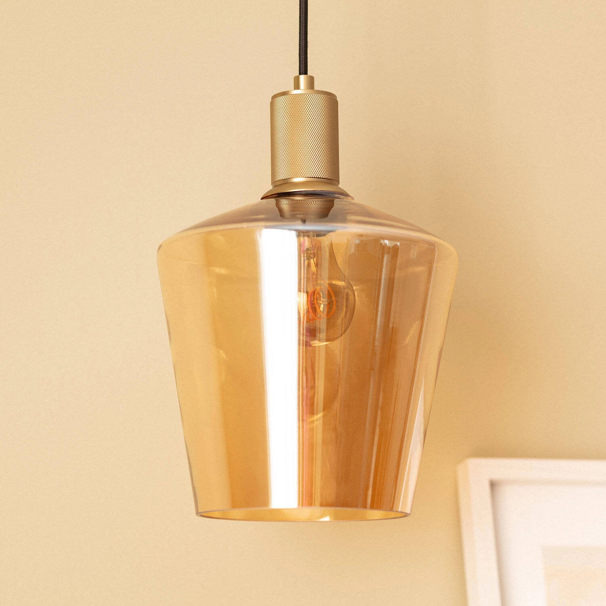 Hanglamp Amber glas Viteo e27 retro Goud