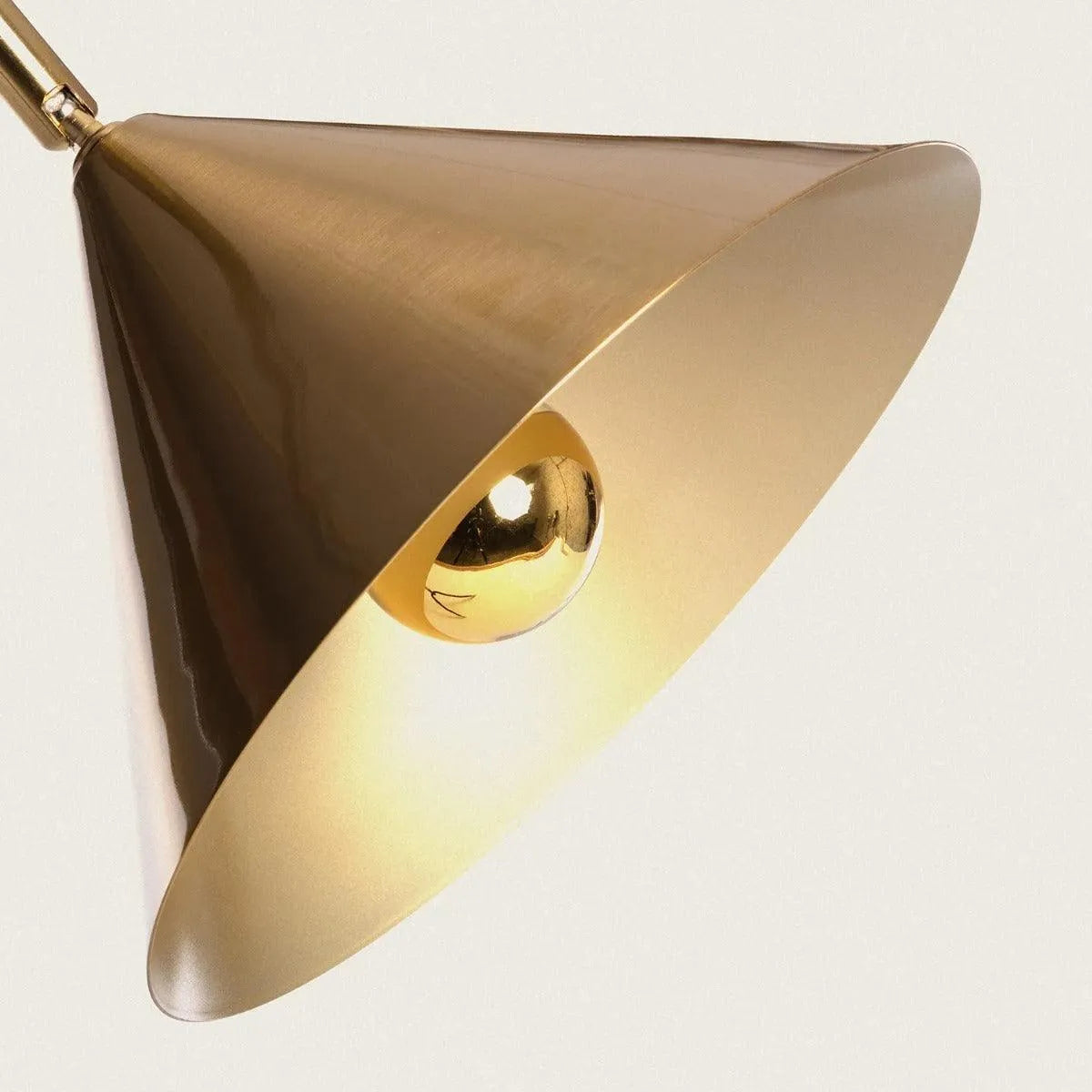 Retro tafellampje zwart met messing en E27 fitting 'Emanuel' - FOIR