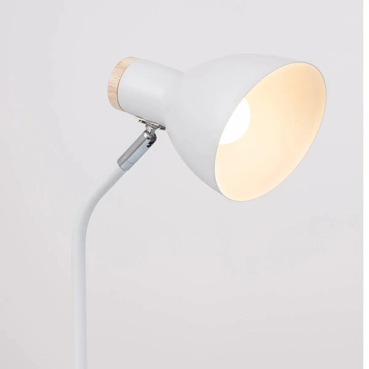 Bureaulamp wit met hout schakelaar en E14 fitting 'Wilco' - FOIR