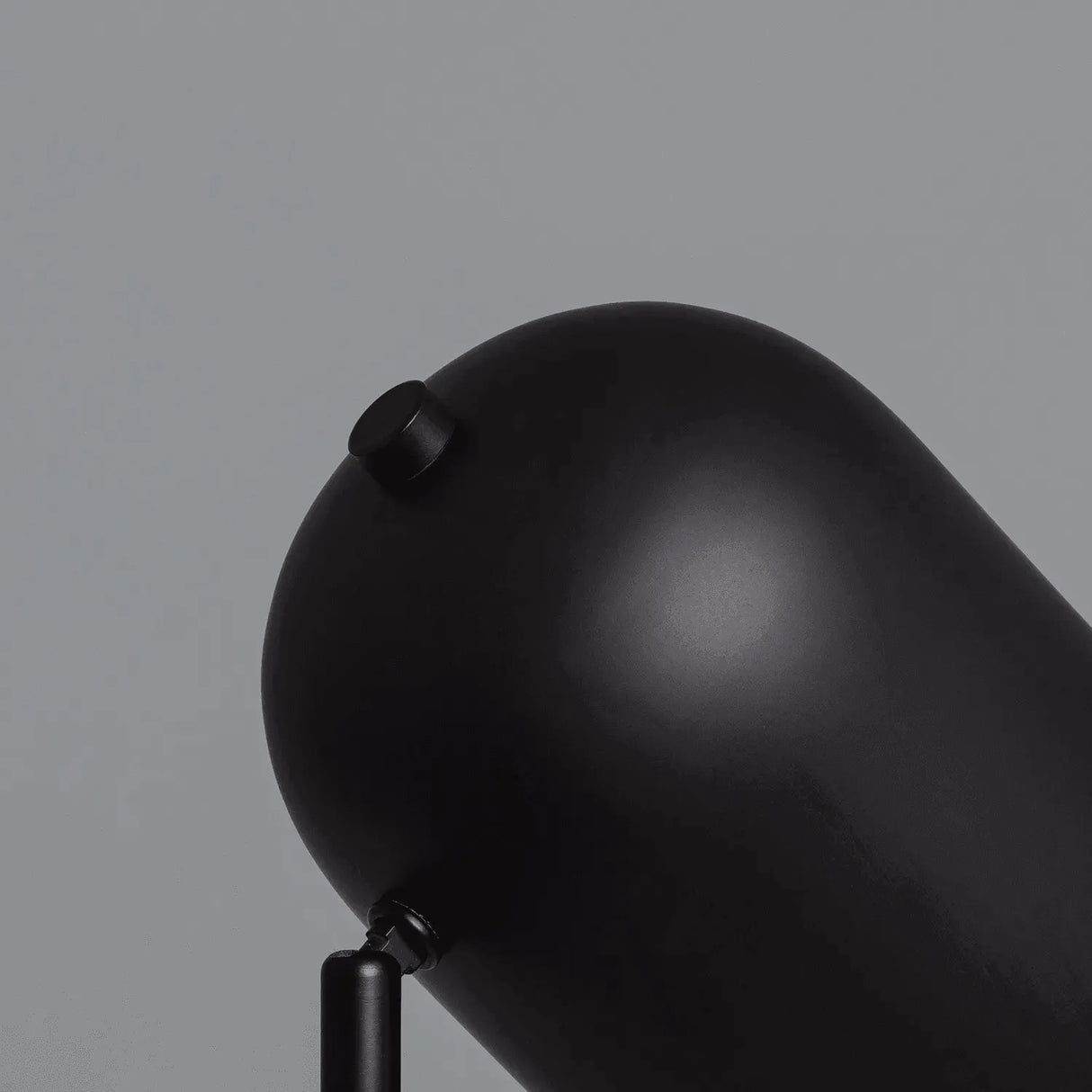 Kleine tafellamp hout met verstelbare kap schakelaar & E27 fitting - FOIR