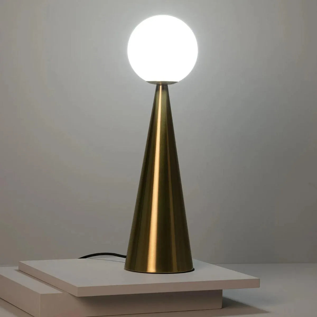 Tafellamp goud met opaalglazen kap E14 fitting stekker & schakelaar 'Elissa' - FOIR