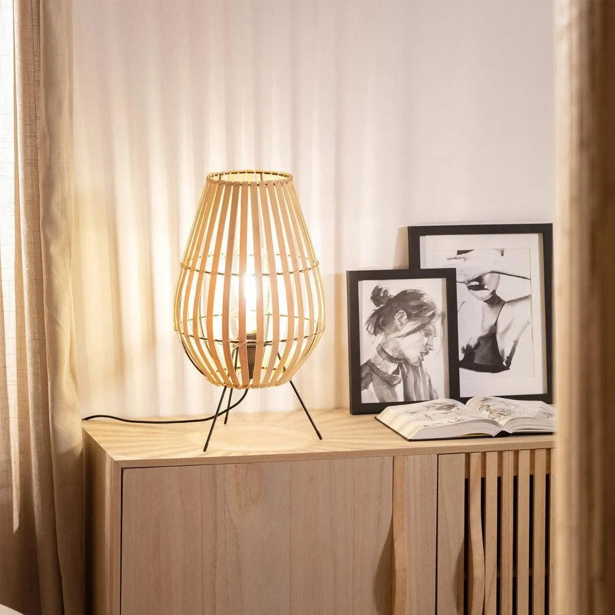 Bamboe tafellamp met E27 fitting stekker en schakelaar 'Arend' - FOIR