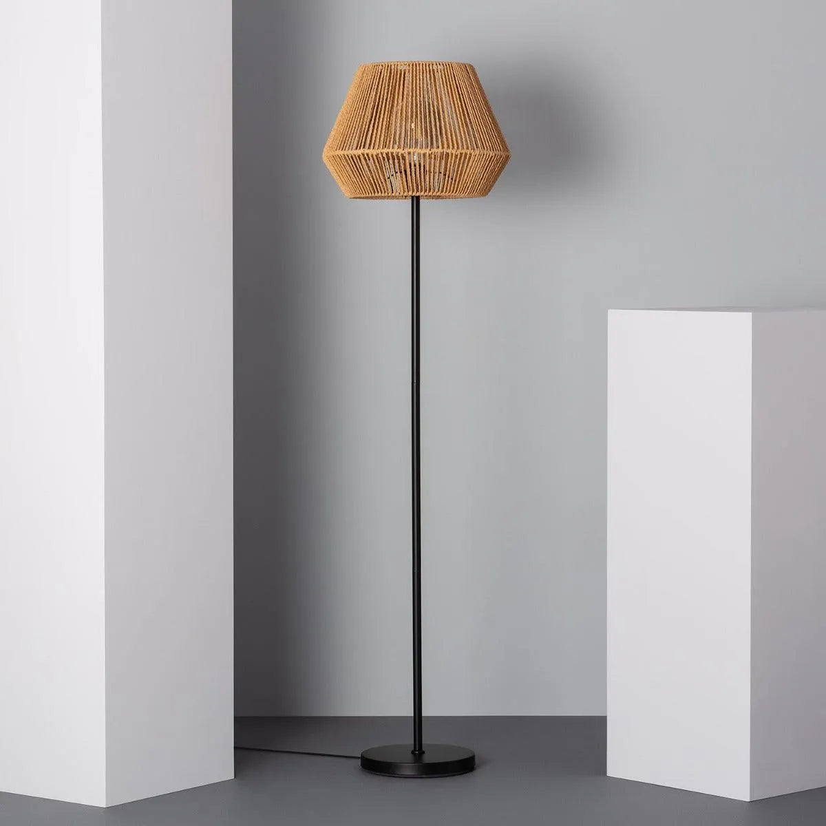 Vloerlamp modern e27 fitting met stekker schakelaar