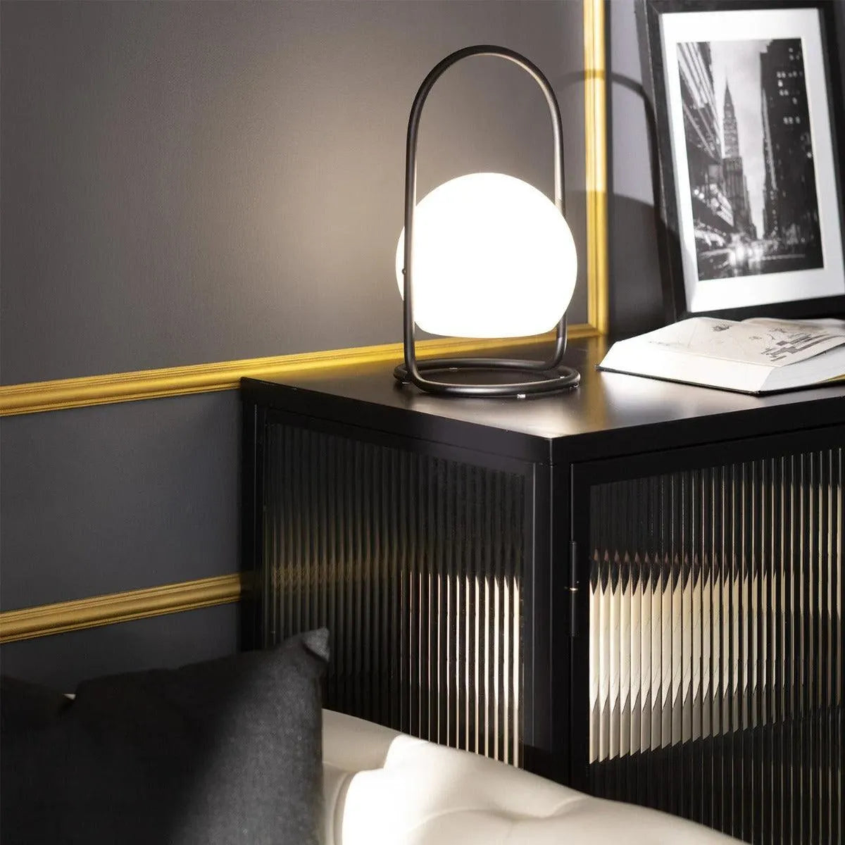 Design lamp oplaadbaar LED tafellamp zwart & wit dimbaar 'Rizzo' - FOIR