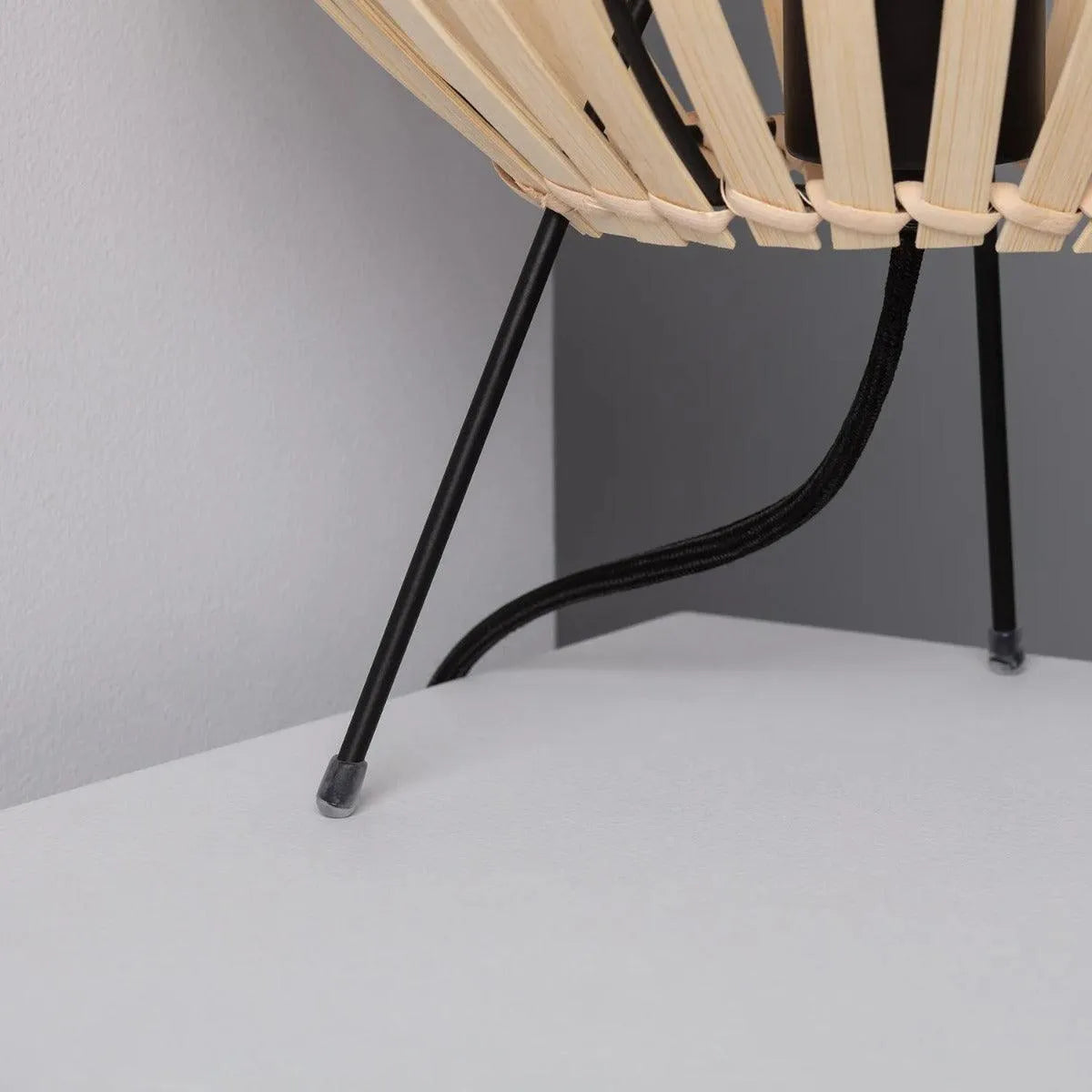 Bamboe tafellamp met E27 fitting stekker en schakelaar 'Arend' - FOIR