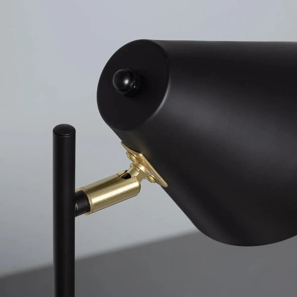 Tafellamp mat zwart E14 fitting schakelaar en stekker 'Colette' - FOIR