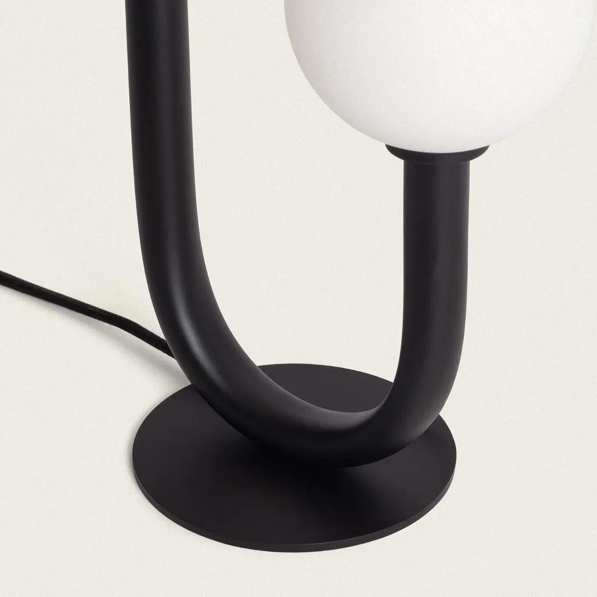 Tafellamp zwart met opaalglas 2x G9 fittingen 'Lombardo' - FOIR