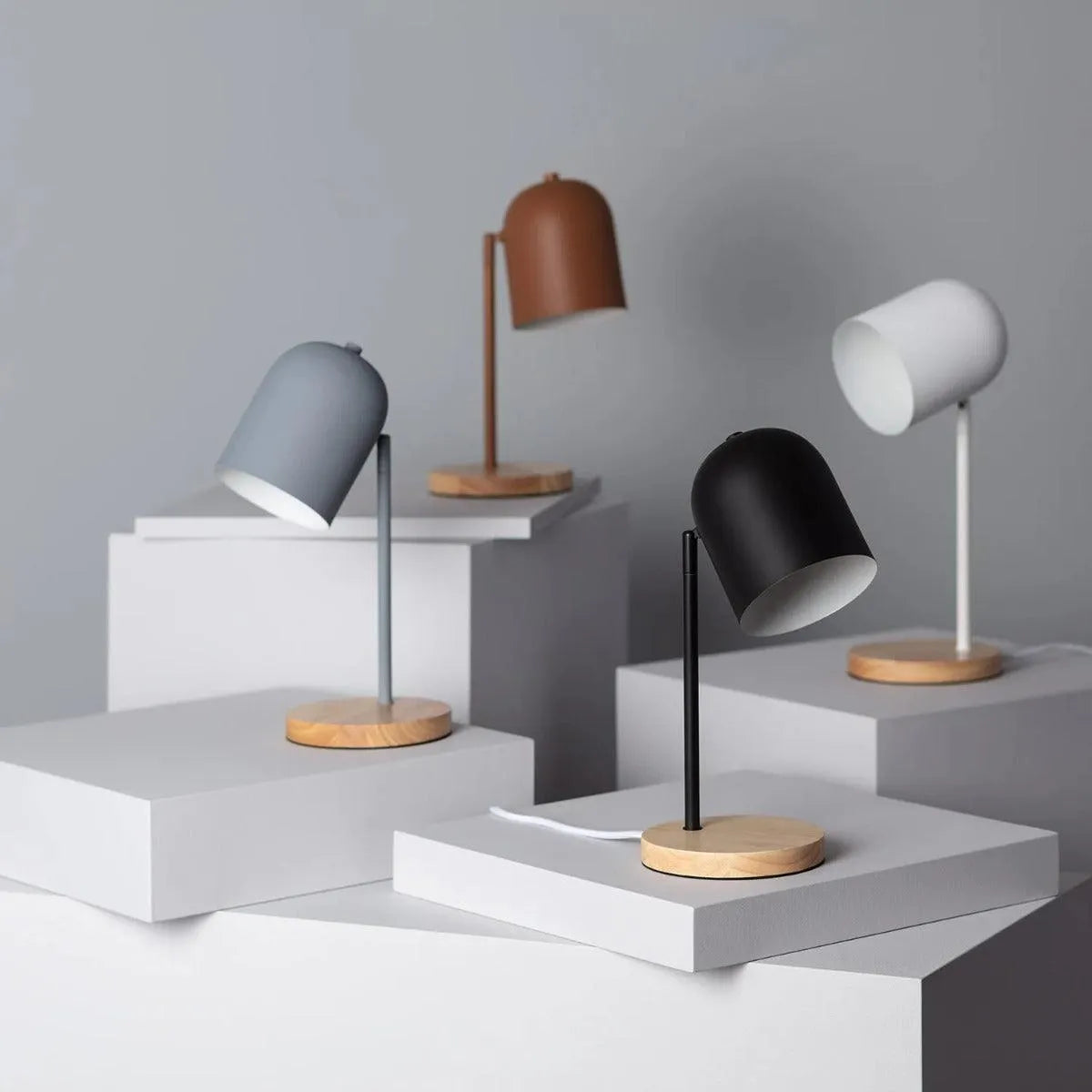 tafellamp hout en metaal verstelbaar met schakelaar stekker e27 fitting