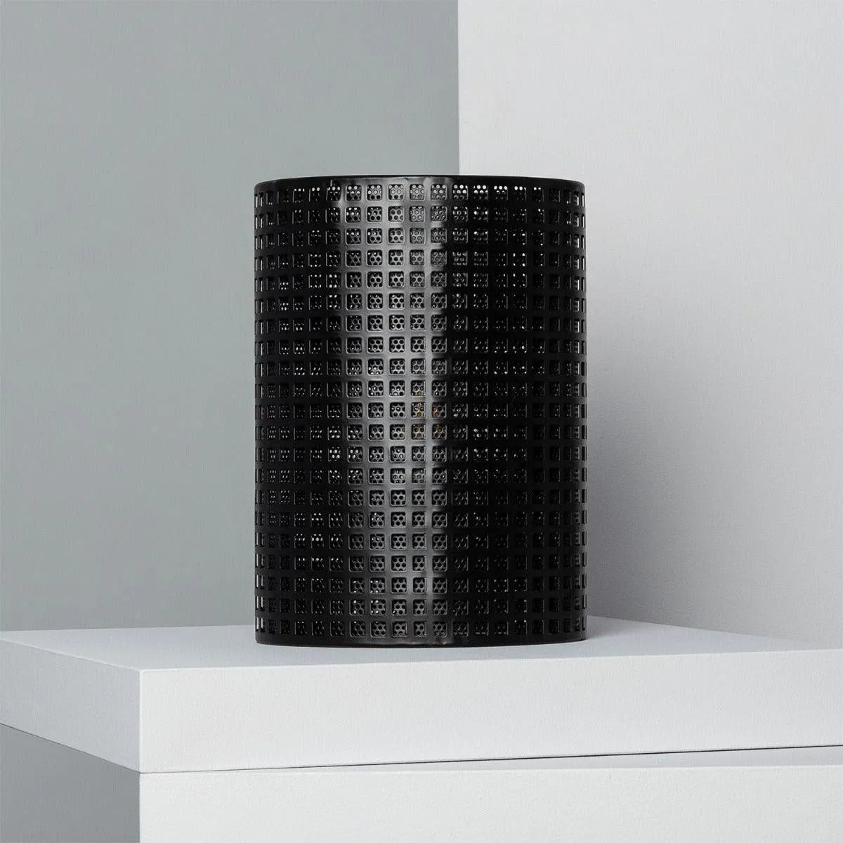 kleine tafellamp met ingebouwde e27 fitting en schakelaar modern