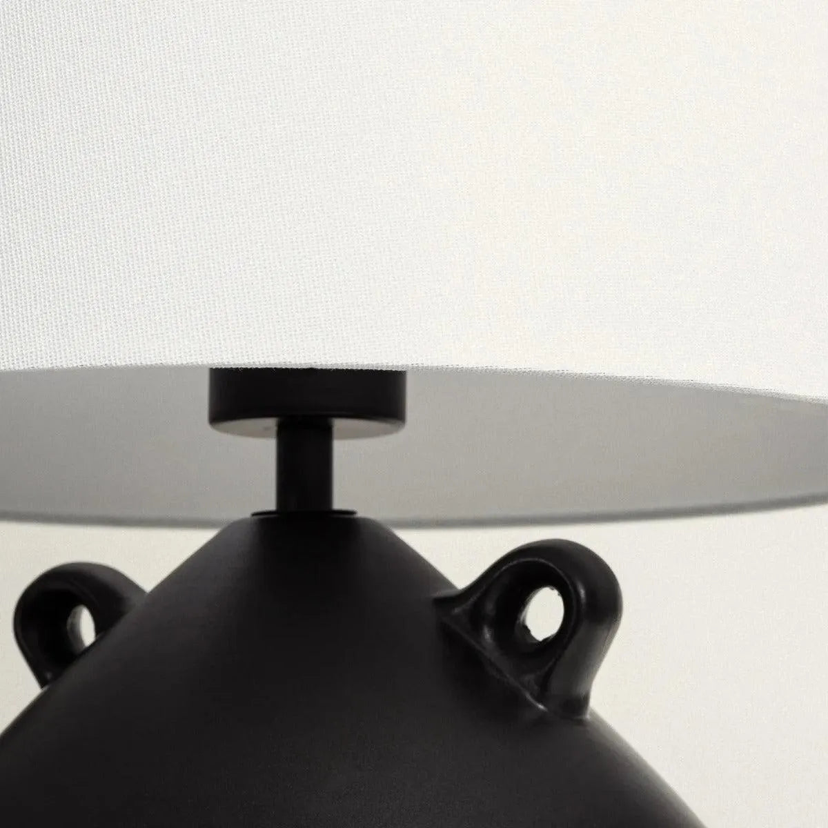 Zwart witte tafellamp met stoffen kap E27 fitting 'Marit' - FOIR