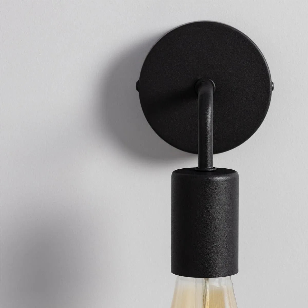 Wandlamp modern 'Jay' e27 fitting modern hoek lamp zwart - FOIR