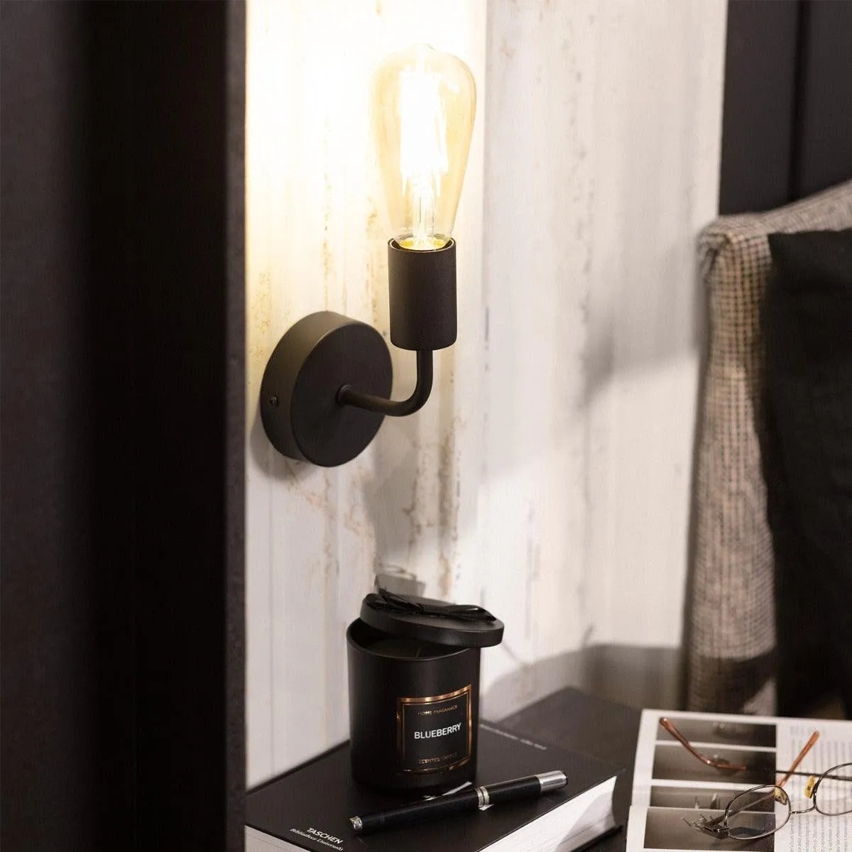 Zwarte wandlamp e27 fitting modern metaal