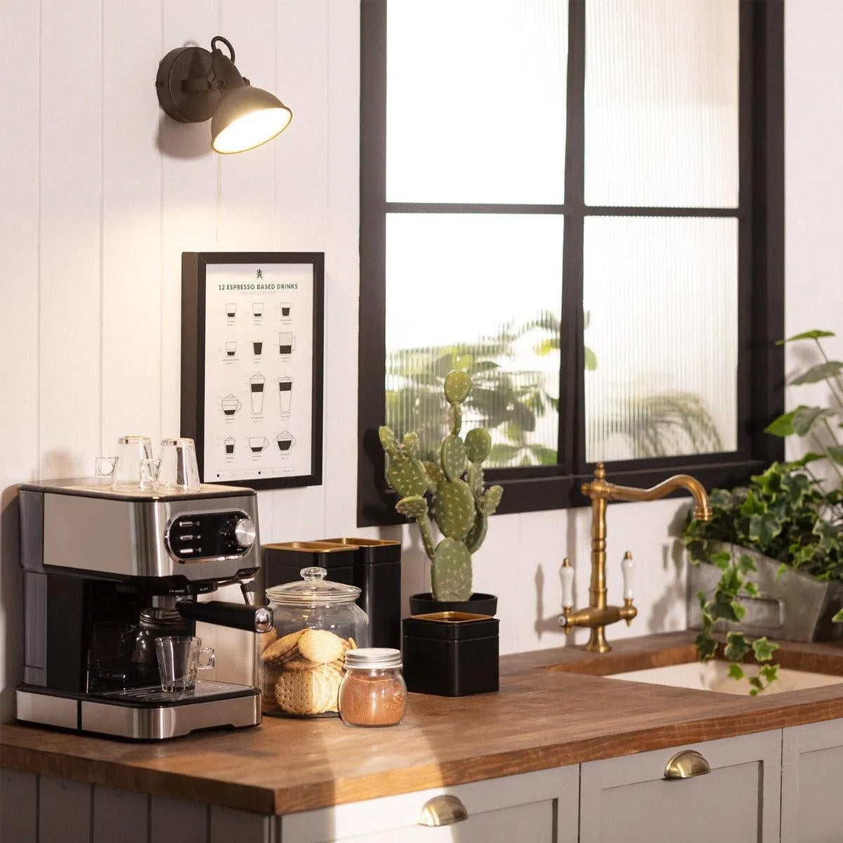 Zwarte plafondspot modern met gouden binnenkant