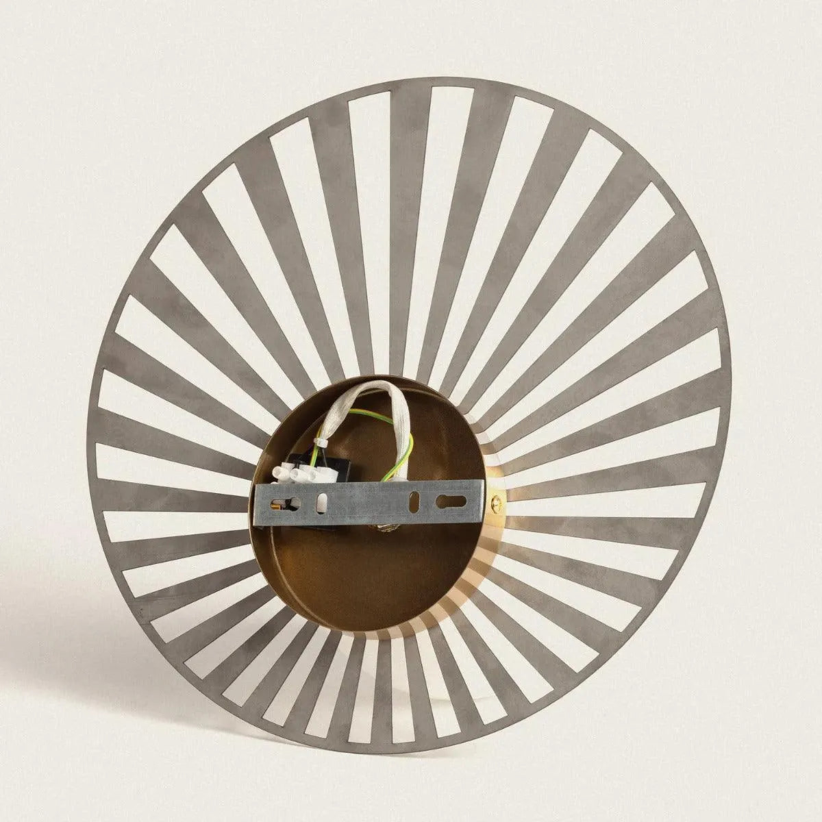 Art deco wandlamp goud en opaalglas met G9 fitting 'Mazuret' - FOIR