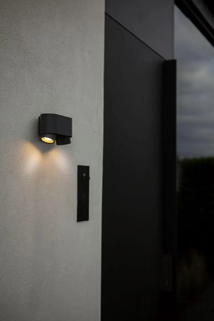 Buitenlamp donkergrijs met 2 GU10 fittingen Lutec 'Cypres' 17 cm - FOIR