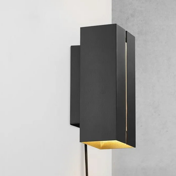 Moderne wandlamp zwart met USB-C en inductielader - Comfort Moderne wandlamp zwart met USB-C en inductielader - Comfort