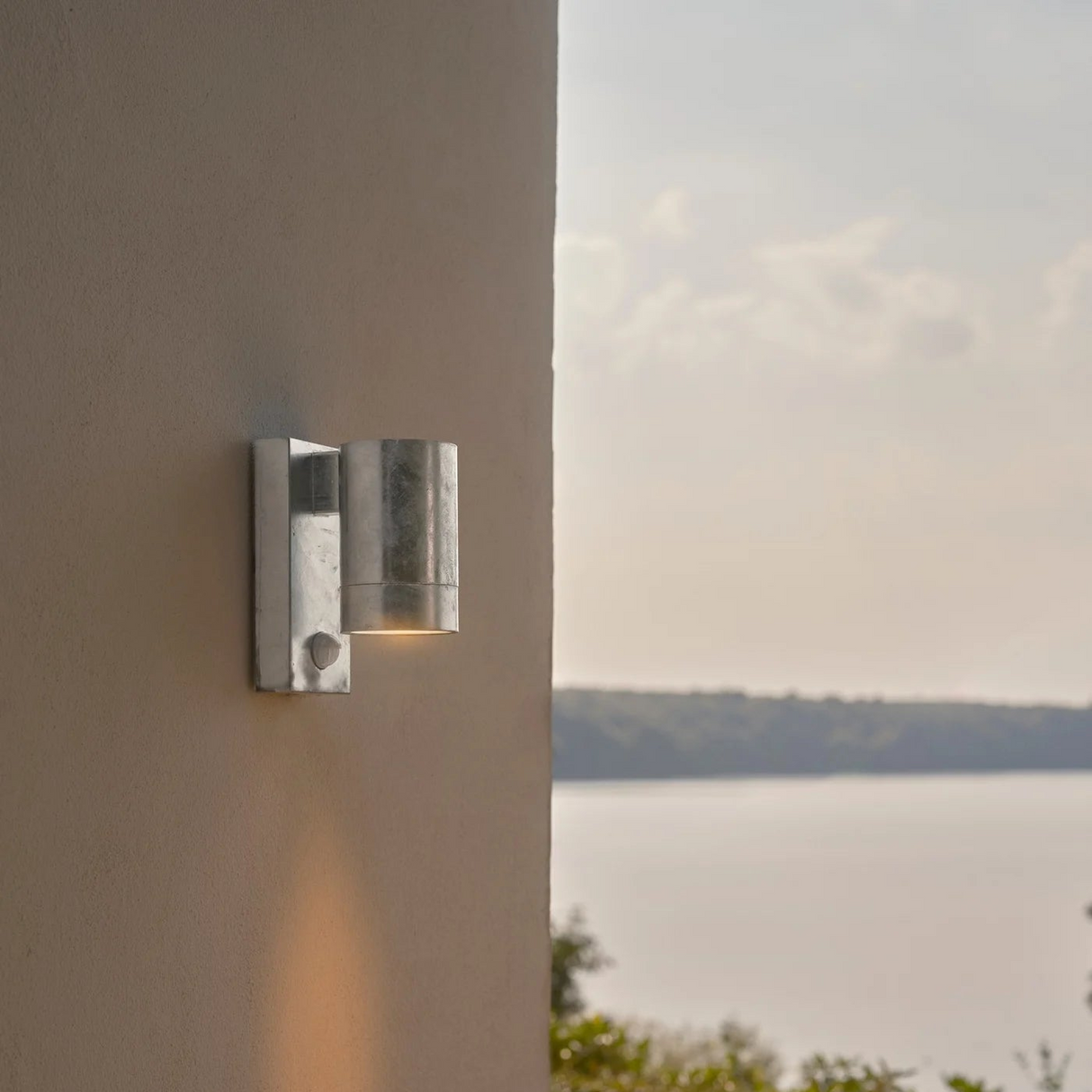 Buitenlamp Zilver met sensor Gu10 Tin gegalvaniseerd