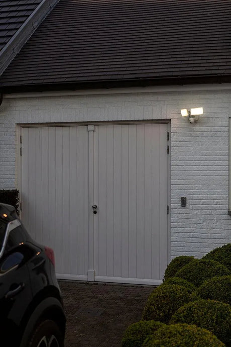 Buitenlamp met camera floodlight wit 