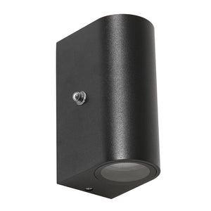 Buitenlamp vierkant 'Jake' met lichtsensor 2x gu10 15 cm