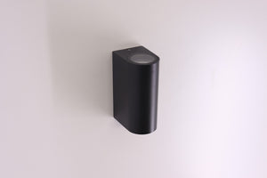 Buitenlamp vierkant 'Jake' met lichtsensor 2x gu10 15 cm