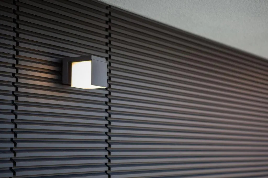 Moderne wandlamp met ingebouwde LED lichtbron lutec 693941201076