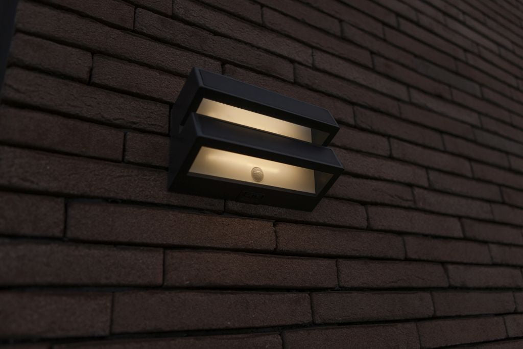 Buitenlamp solar met sensor Grijs Lutec Barlo