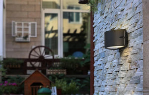 kunststof en aluminium wandlamp met e27 fitting modern lutec gevelverlichting