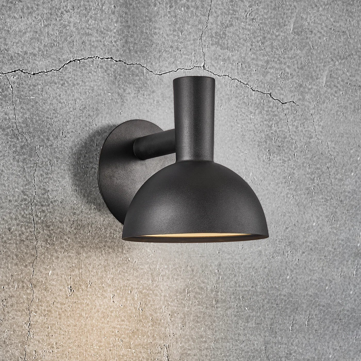 Buitenlamp downlighter zwart metaal e27 fitting 20 cm