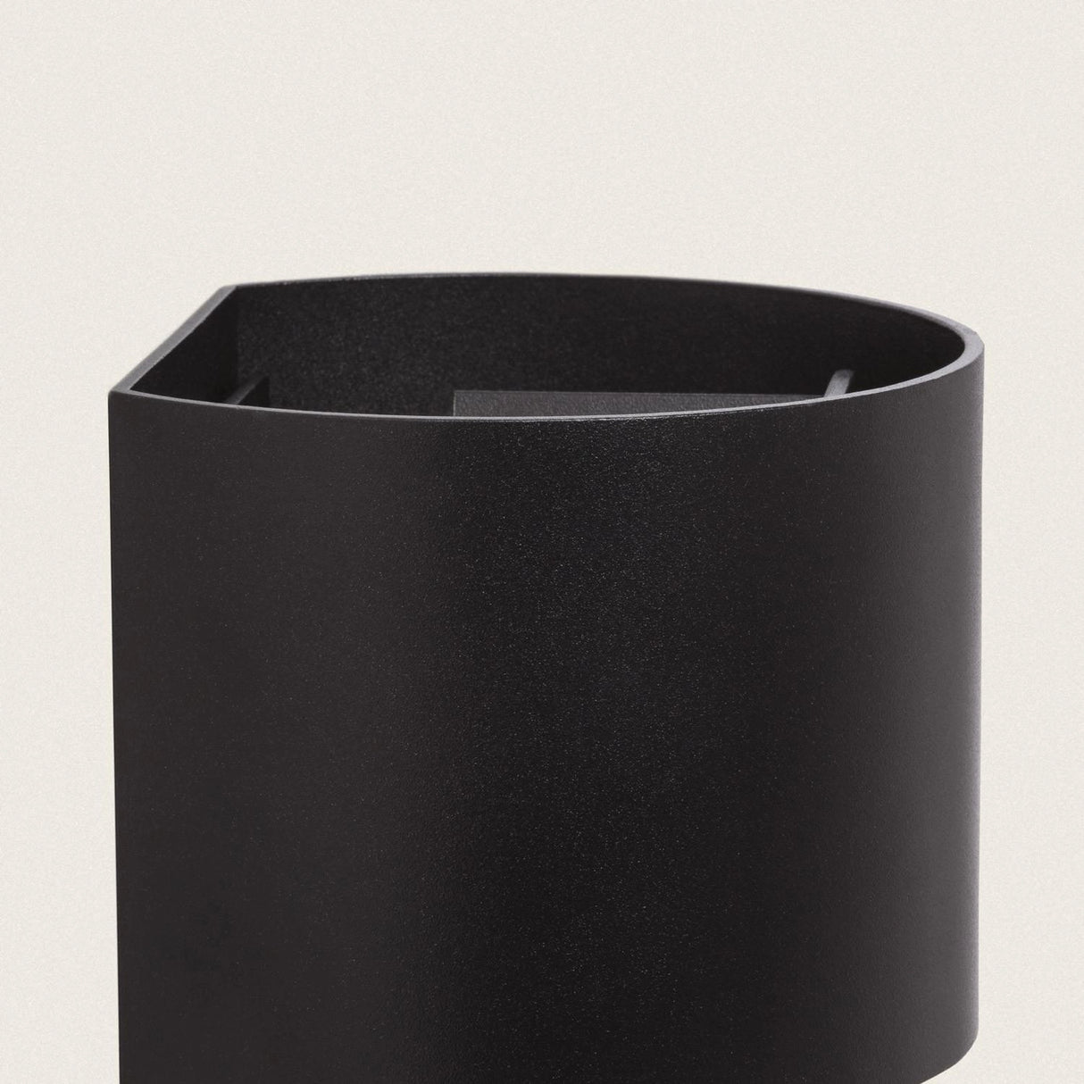 Buitenlamp zwart rond metaal Ip65