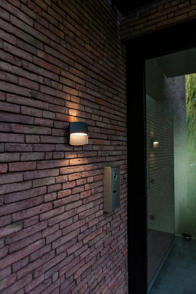 Grijze buitenlamp led lamp modern up down