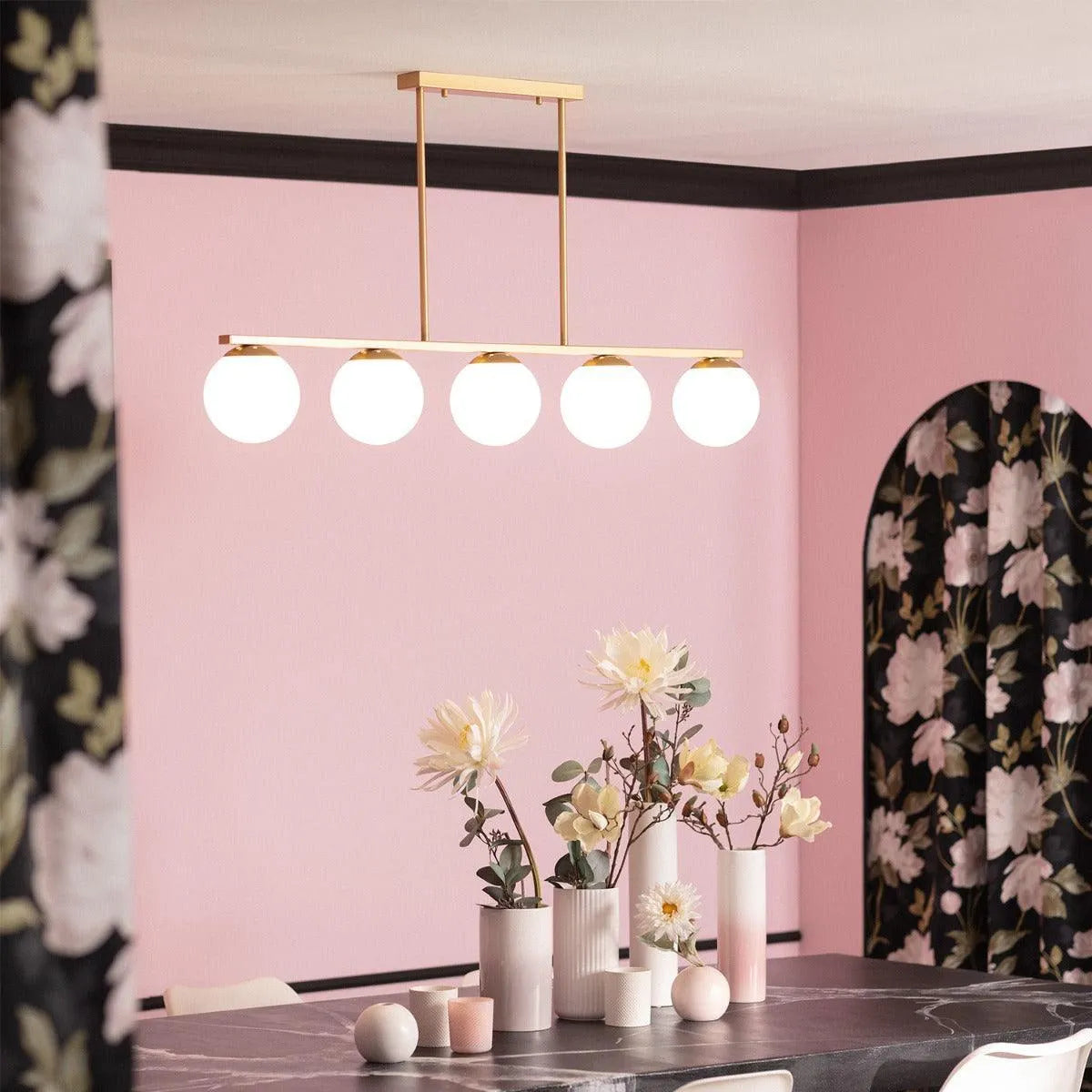 Hanglamp eettafel messing modern 'Bokor' e27 fitting opaal glas 115cm - FOIR