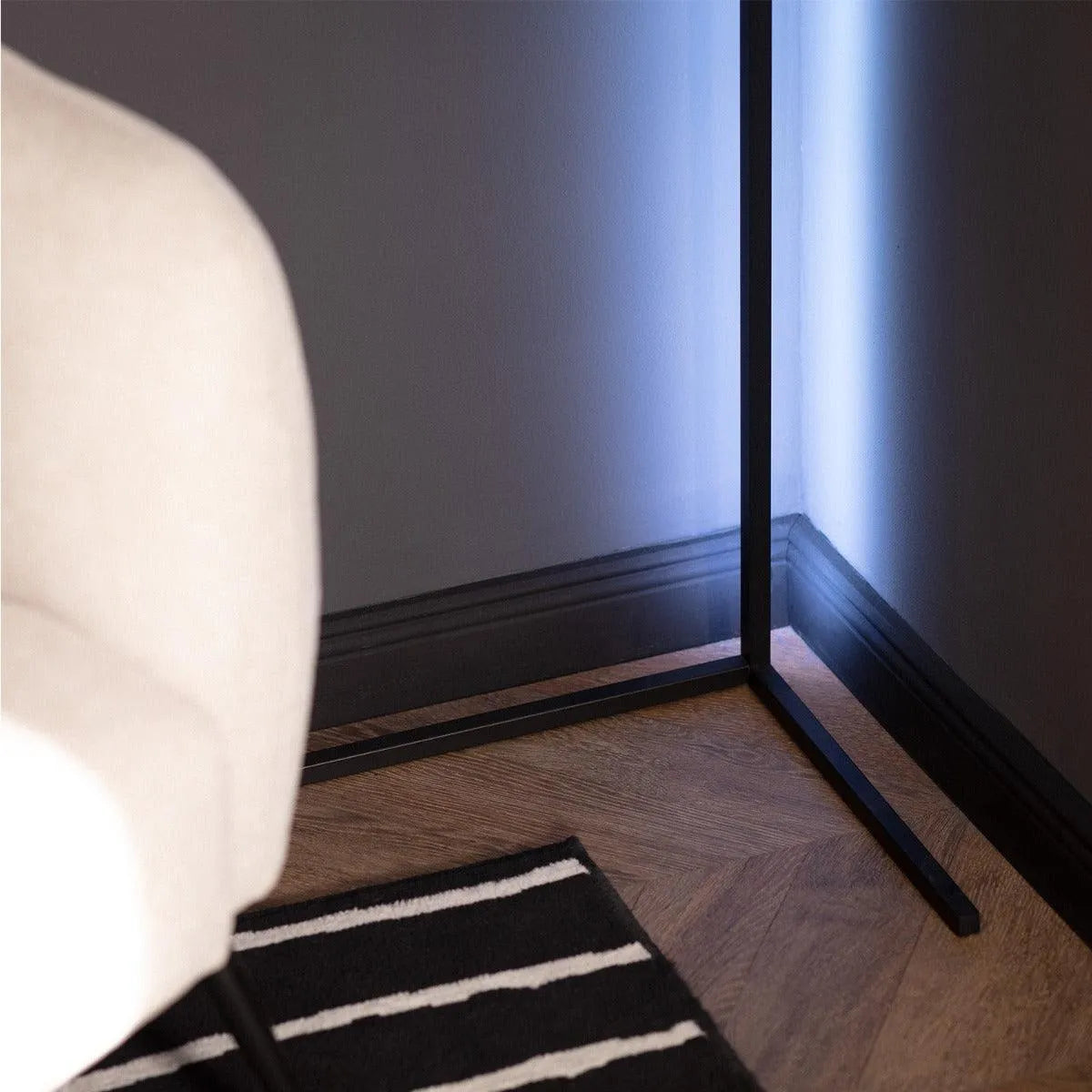 Staande hoek lamp RGBW modern met ingebouwde led lamp 1400mm - FOIR