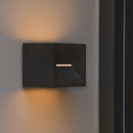 Buitenlamp zwart vierkant metaal 'Rivo' 10cm - FOIR