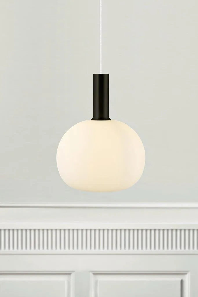 Hanglamp 'Alton 25' modern Nordlux design E27 fitting opaal glas 25 cm - FOIR