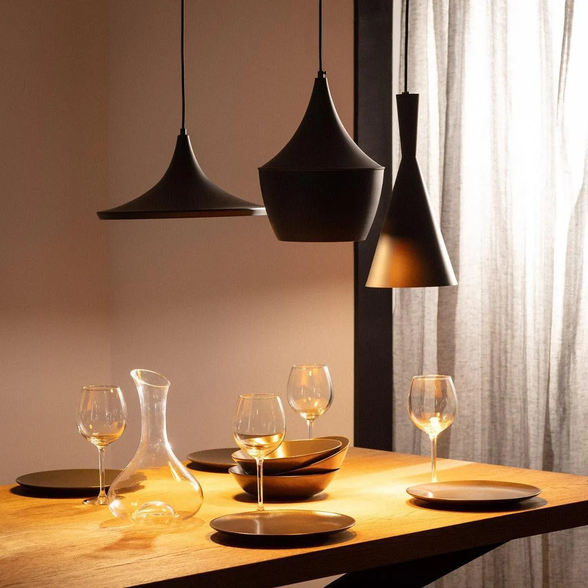 Retro hanglampen zwart goud voor boven de eettafel