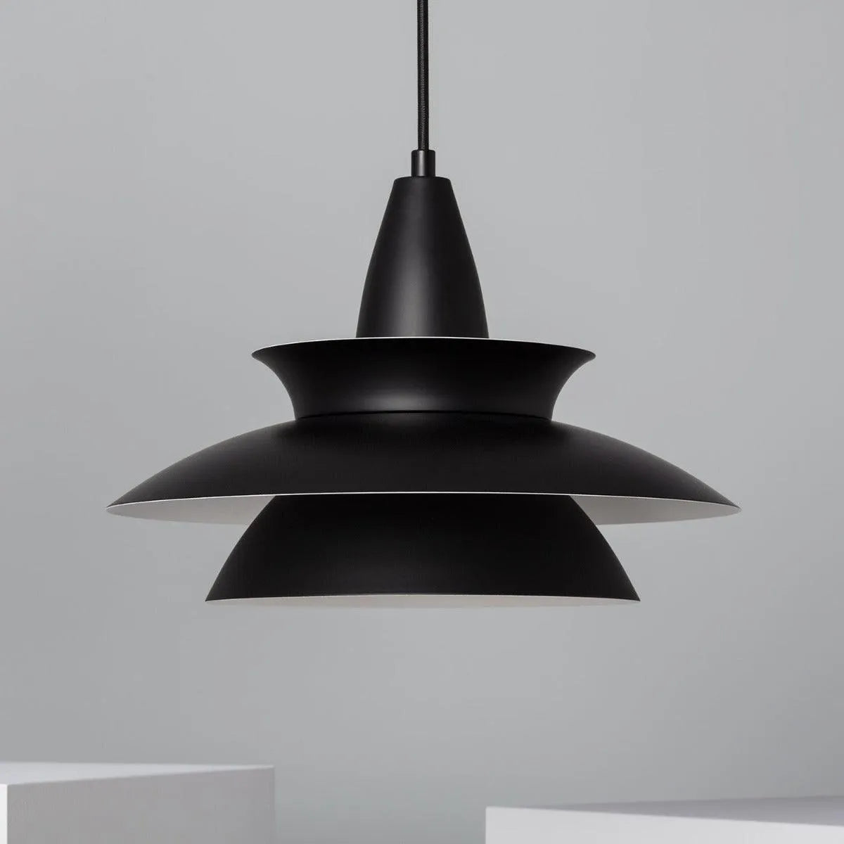 Retro design hanglamp zwart modern wit zwart