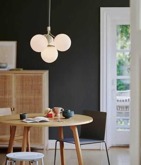 Nordlux Ivona led lamp opaal glas goud kroonluchter modern