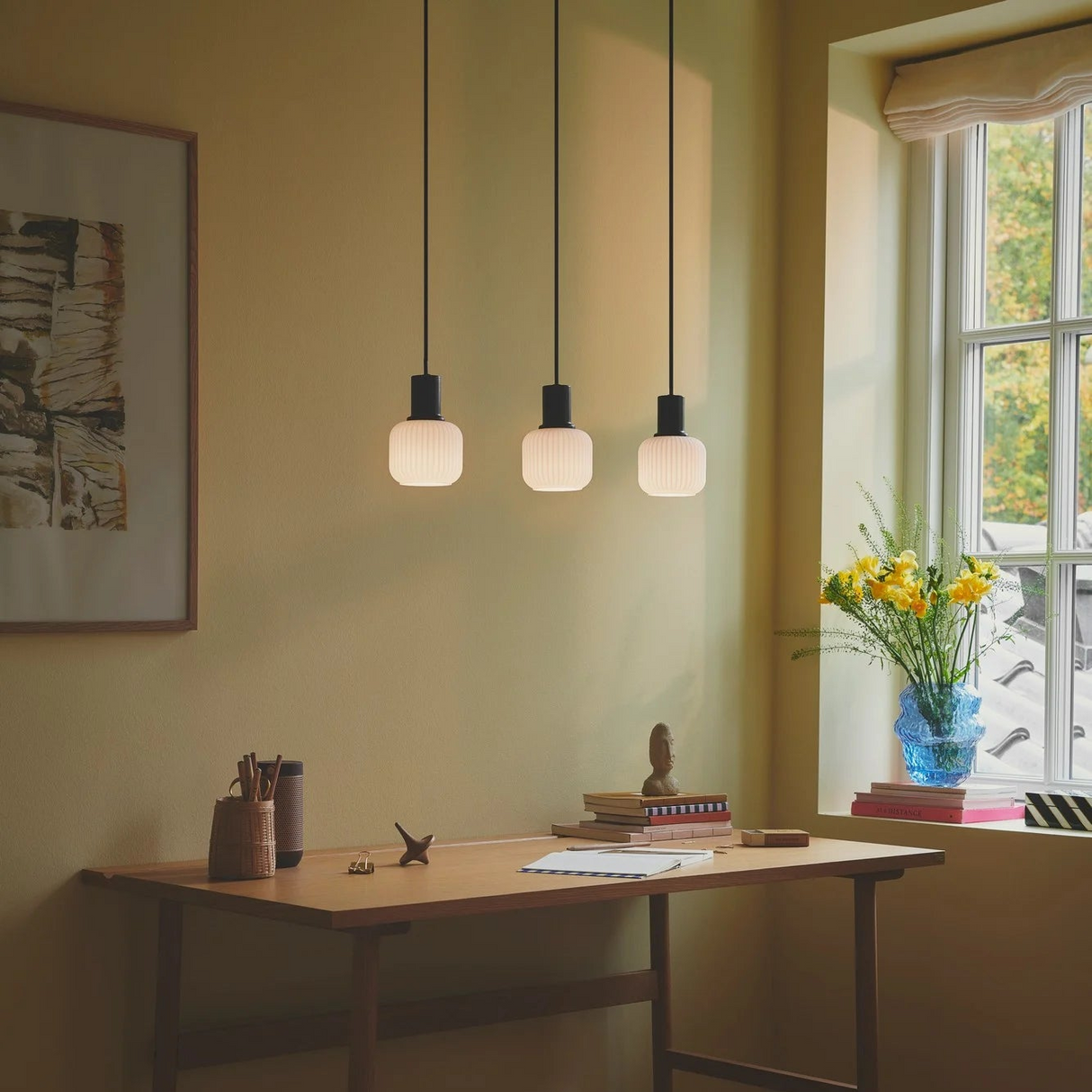 Hanglamp glas eettafel 'Milford' 3 bollen opaal 52 cm