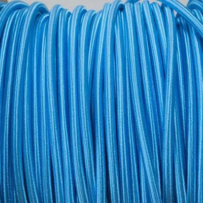 hemel blauw rond kabel