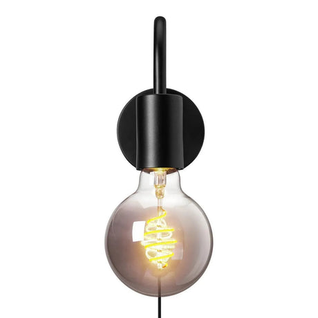 Kleine zwarte wandlamp met E27 fitting en schakelaar 'Nordlux Paco' - FOIR