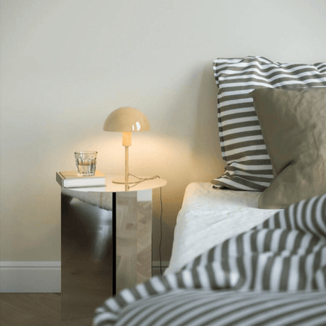 Kleine gele tafellamp met schakelaar en E14 fitting Nordlux Ellen mini geel - FOIR