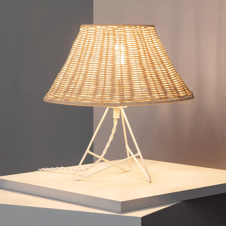 Kleine tafellamp wit met rotan kap schakelaar en E27 fitting 'Janice'-Wit - FOIR