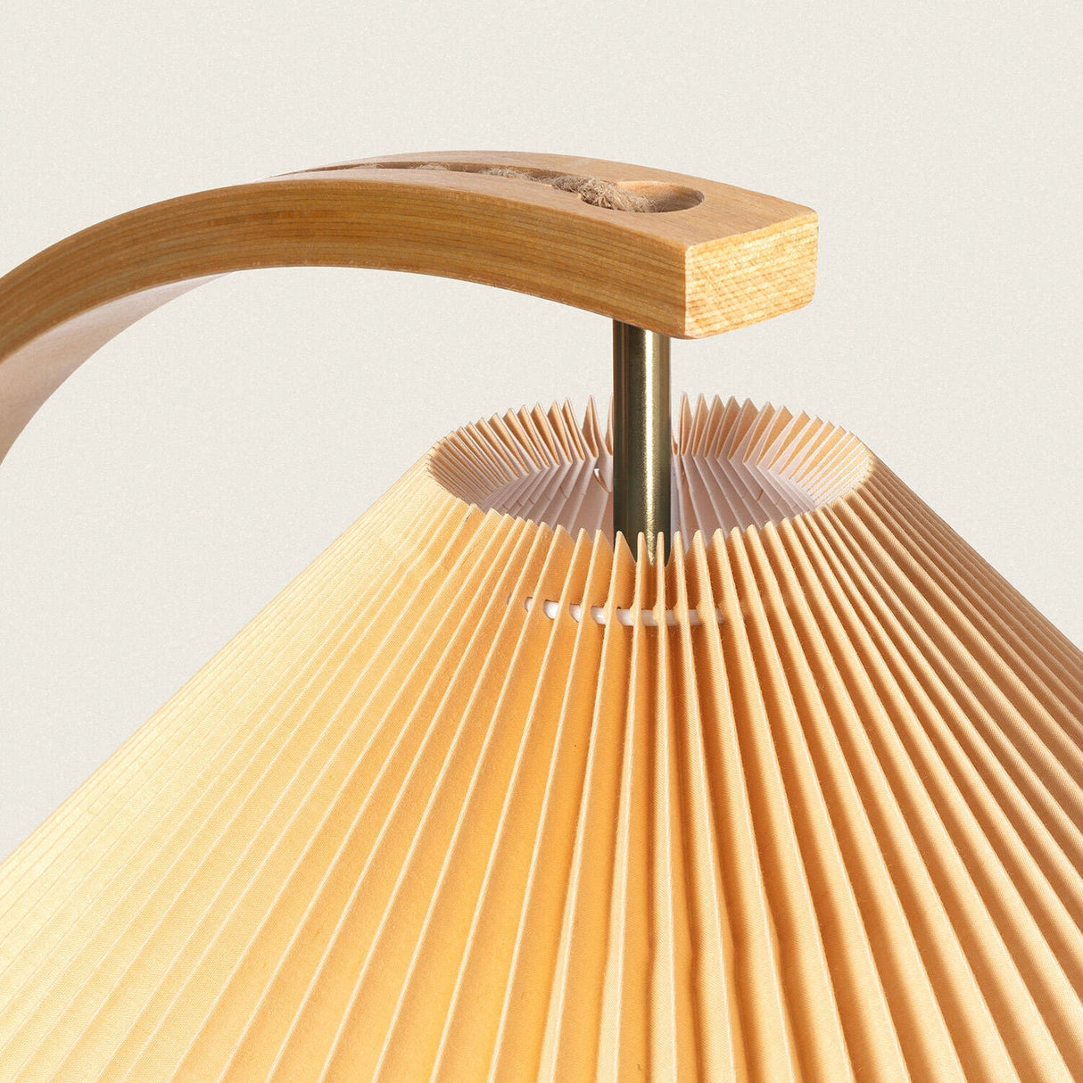 Staande lamp oranje stoffen Seronga kap vloerlamp 146cm